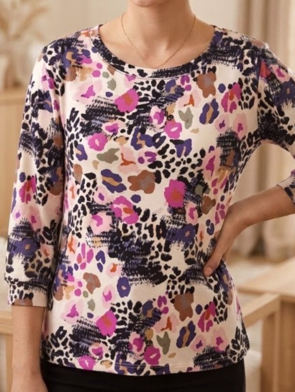 Zigzag Stripe Leopard Multi Color Scoop Neck 3/4 Sleeve Top Size M